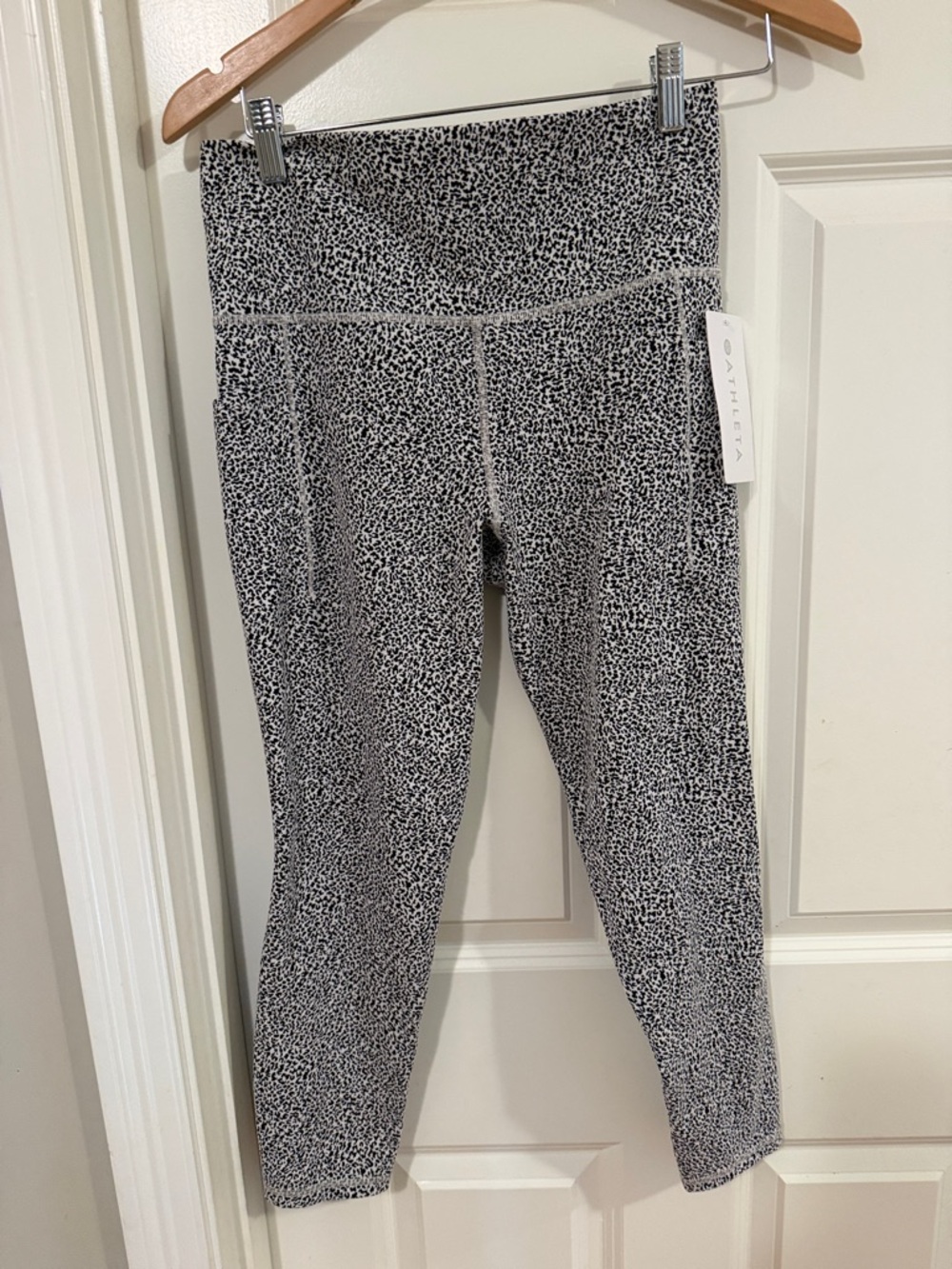 Athleta Gray & White Speckled High-Rise Leggings